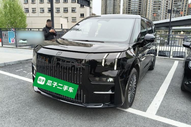 Used Zeekr 009 2022 WE Edition