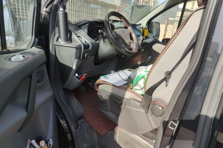 Used Ford Transit 2017 2.0T Gasoline Multi-Purpose Commercial Vehicle Mid-Drive Mid-Roof China V Standard
