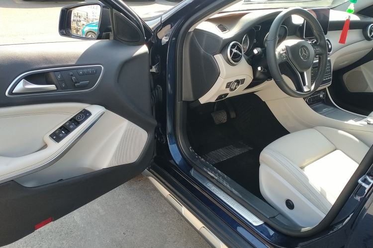 Used Mercedes-Benz GLA 2016 GLA 220 4MATIC Fashion Edition