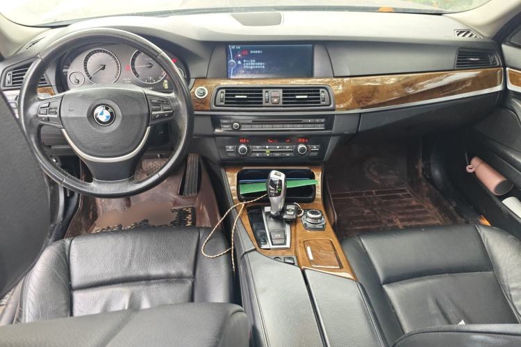Used BMW 5 Series 2011 528Li Leading Model