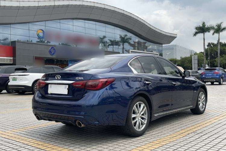 Used Infiniti Q50L 2018 2.0T Comfort Edition China VI Standard Exterior 4
