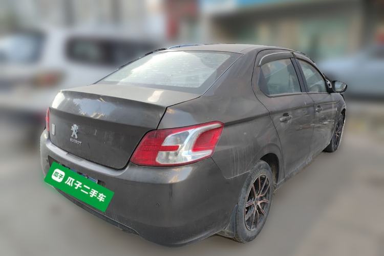 Used Peugeot 301 2014 1.6L Manual Comfort Edition
