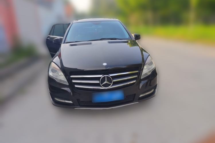 Used Mercedes-Benz R-Class 2011 R 350 L 4MATIC