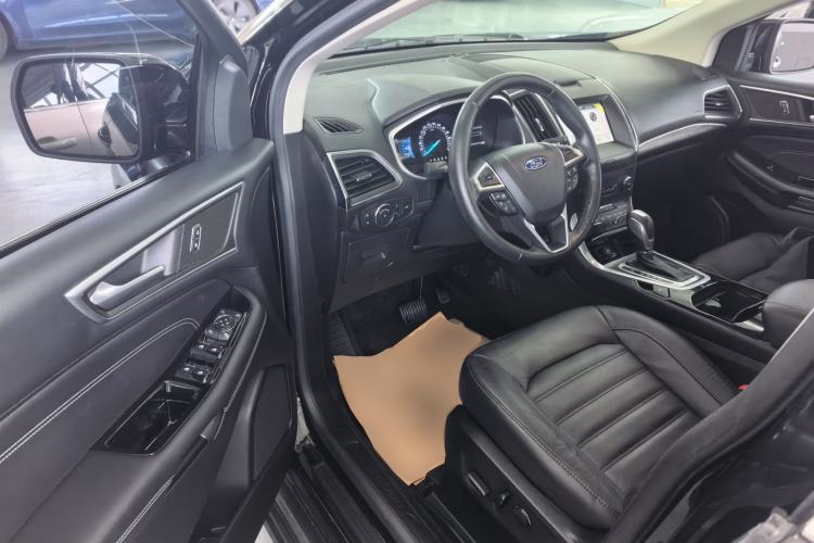 Used Ford Edge 2018 EcoBoost 245 Two-Wheel-Drive Titanium 7-Seater China V Standard