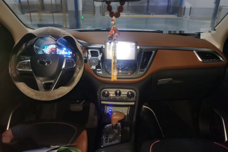 Used Soueast DX7 2015 1.5T Automatic Luxury Model
