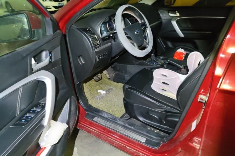 Used Geely Auto Emgrand 2016 Sedan 1.5L CVT Upward Version