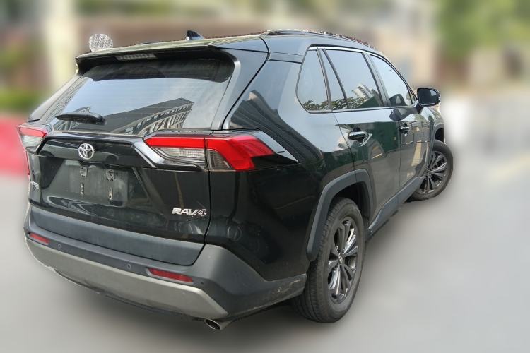 Used Toyota RAV4 2023 2.0L CVT Two-Wheel Drive Fashion Plus Edition Rear Right 45 Deg