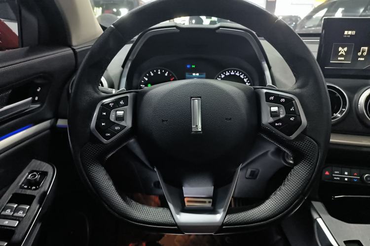 Used Wey VV5 2019 Upgraded Model 2.0T Two-Wheel Drive Ultra-Luxury Version China VI Standard