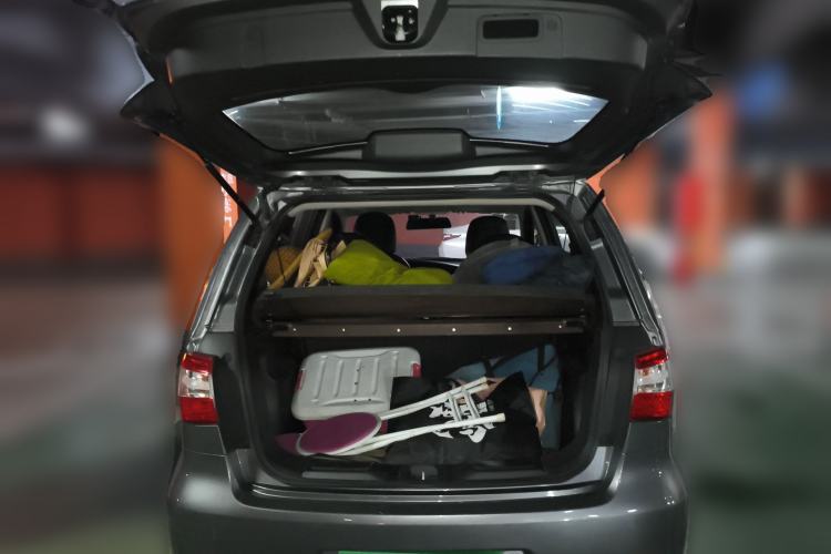 Used Nissan Livina 2015 1.6XE CVT Comfort Edition Trunk