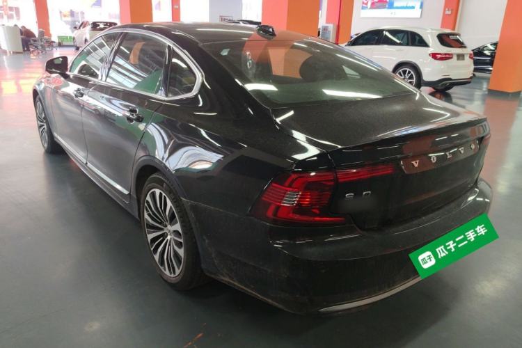 Used Volvo S90 2024 B5 Zhiyi Luxury Edition

