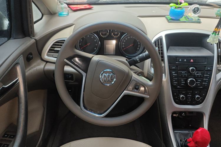 Used Buick GT 2013 GT 1.6L Manual Entry-Level Model