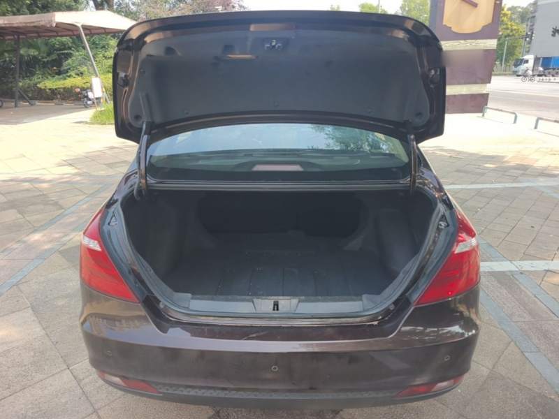 Used Geely Auto Emgrand 2017 Sedan Million Edition 1.5L Manual – Upward Version — 18