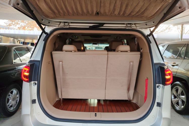 Used Buick GL8 2021 ES Land Cruiser 653T Luxury Edition
