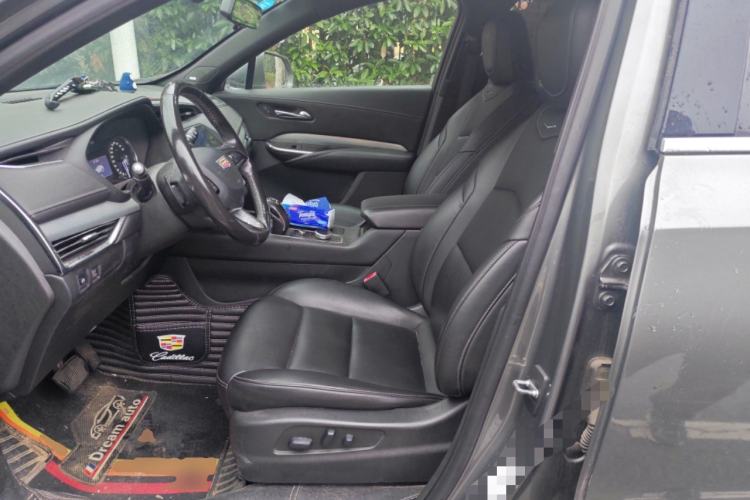 Used Cadillac XT4 2018 28T Two-Wheel Drive Leading Version