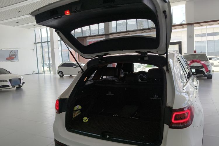 Used Mercedes-Benz GLC 2021 GLC 260 L 4MATIC Dynamic Edition Trunk