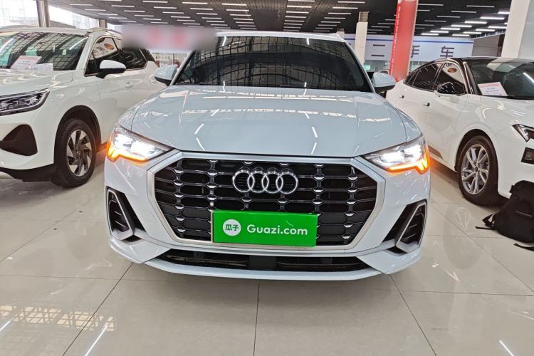 Used Audi Q3 2019 35 TFSI Advanced Dynamic Edition
