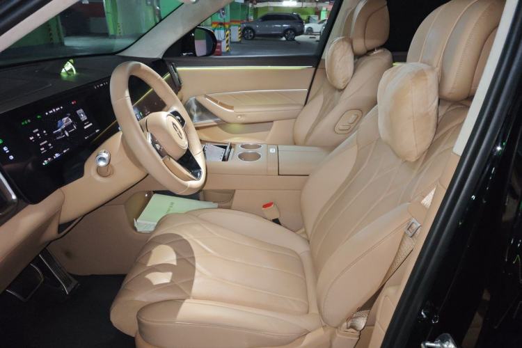 Used Hima AITO M8 2025 Extended-Range Max+ Version 53.4 kWh 6-Seater Edition