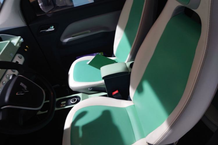 Used Wuling Hongguang MINIEV 2022 Macaron Premium Model – Lithium Iron Phosphate