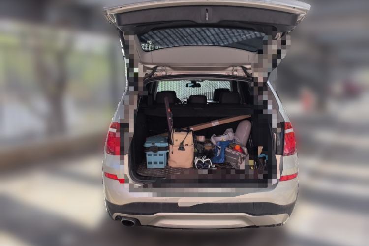 Used BMW X3 2016 sDrive20i Trunk