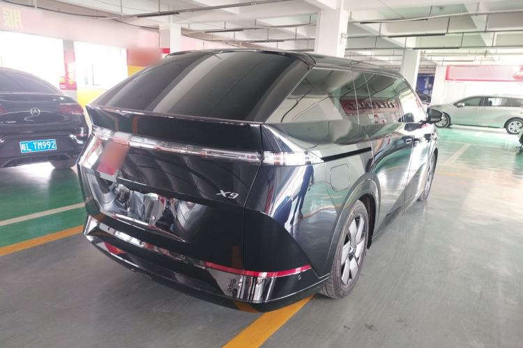 Used XPeng X9 2024 702 Ultra-Long Range Pro