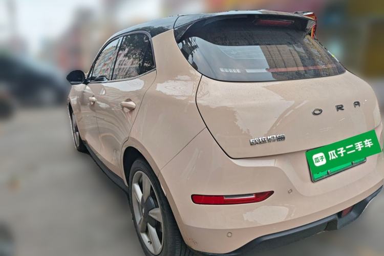 Used ORA Good Cat 2022 Morandi Edition 400km Standard Range Luxury Version Lithium-Ion Battery Rear Left 45 Deg