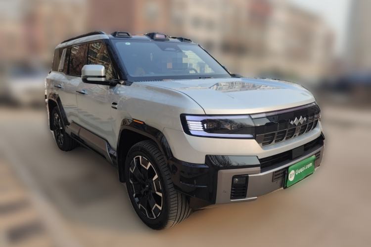 Used Formula Leopard 8 2025 Smart & Brave Flagship Edition 7 Seats