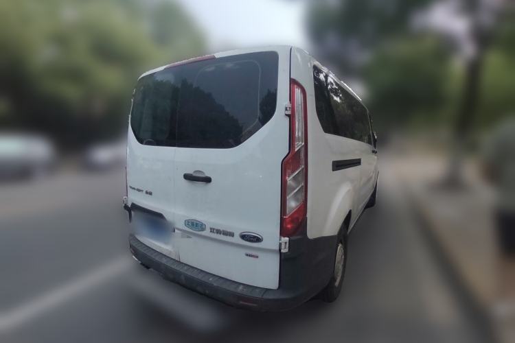 Used Ford Transit 2020 2.0T Diesel Multi-Function Commercial Vehicle Mid-Chassis Low-Roof Design with Dual Rear Doors Meeting China VI Emission Standards Rear Right 45 Deg