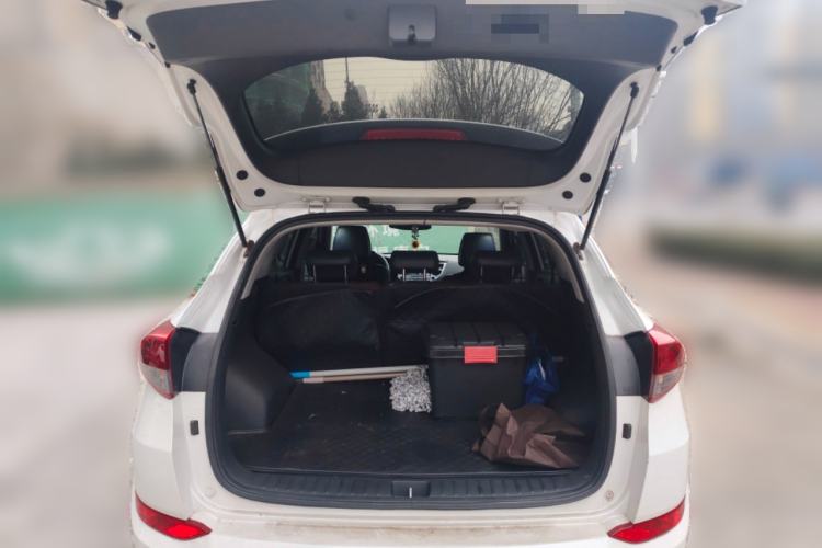 Used Hyundai Tucson 2015 1.6T Dual-Clutch Two-Wheel-Drive Smart Model
