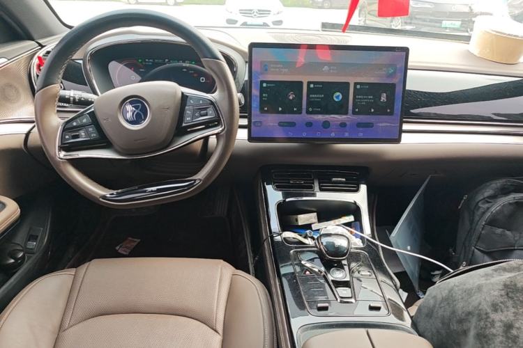 Used BYD Han 2021 EV Standard Range Luxury Model Center Console