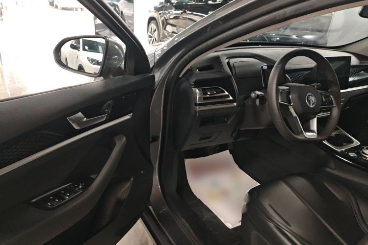 Used BYD Qin PLUS 2021 EV 400KM Leading Comfort Edition