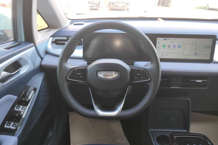 Used Geometry E Firefly 2023 401KM Linglong Tiger 5-Seater Steering Wheel