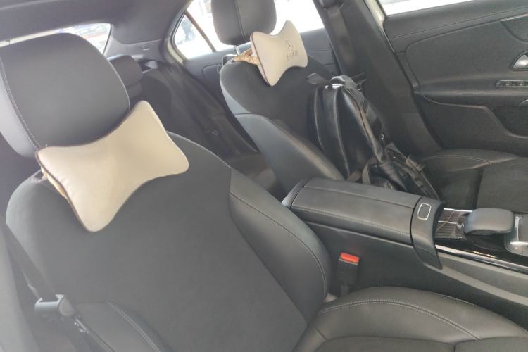 Used Mercedes-Benz A-Class 2022 Second Facelift A 200 L Sport Sedan Fashion Version