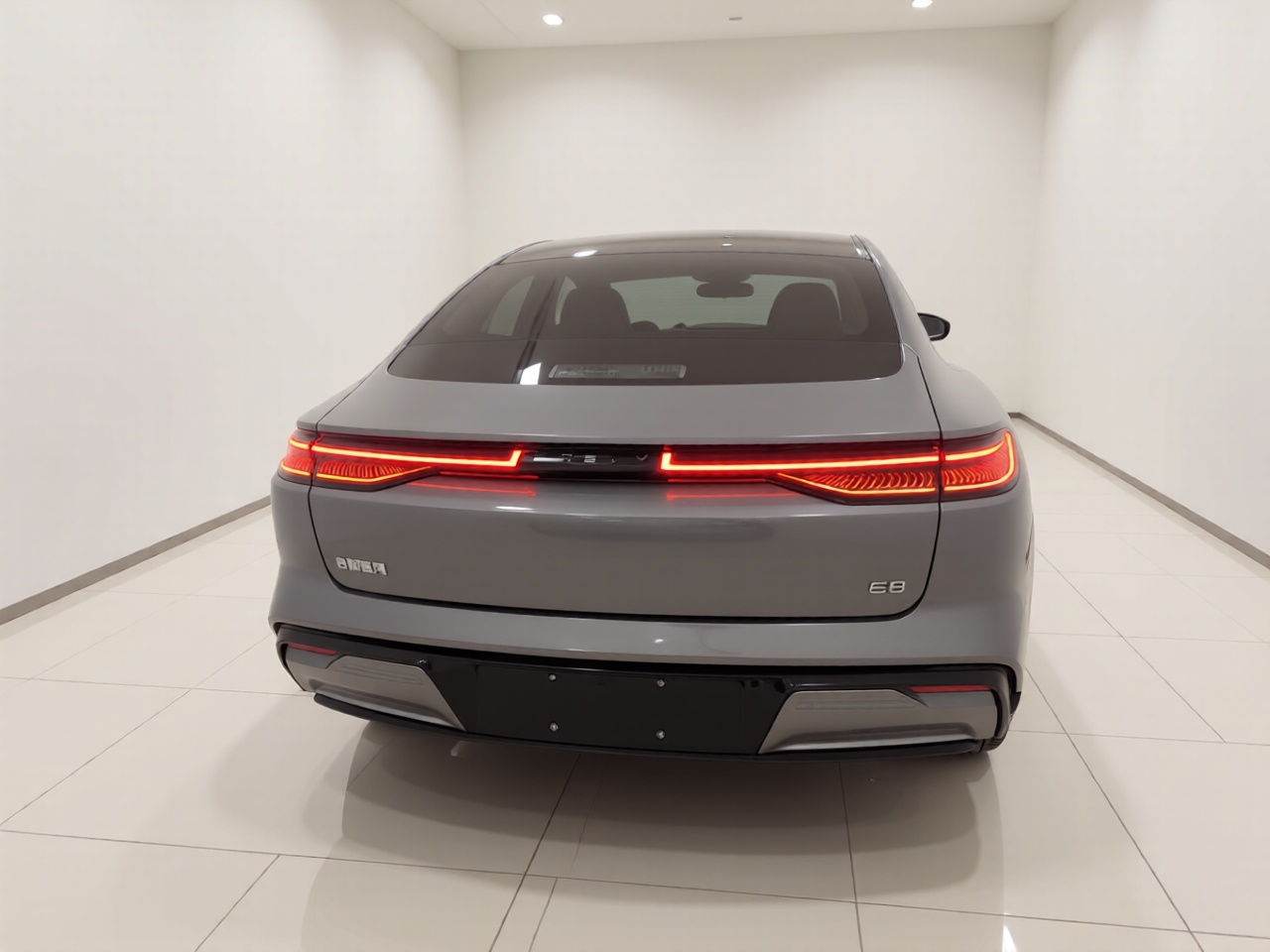 Geely Galaxy E8 2024 665 km Range Rear-Drive Starship Long-Range Version — снимка 5