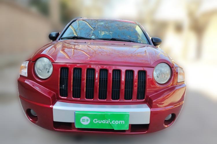 Used Jeep Compass 2007 2.4L four-wheel drive sport version
