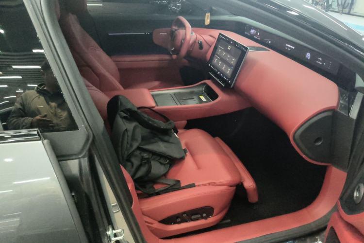 Used Avatr 12 2025 Year Updated Ultra Extended-Range Version Right Front Seat