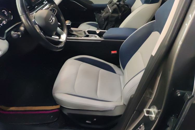 Used Geely Auto Emgrand 2022 4th Generation 1.5L CVT Flagship Model
