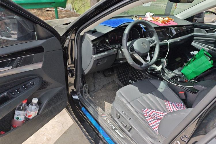 Used Volkswagen Passat 2025 Premium Version 380TSI Dragon Edition Driver Seat