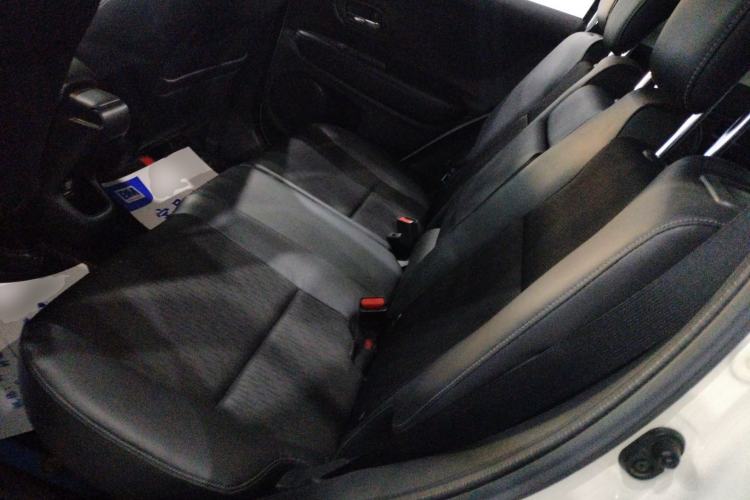 Used Honda Vezel 2020 1.5L CVT Pioneer Edition
