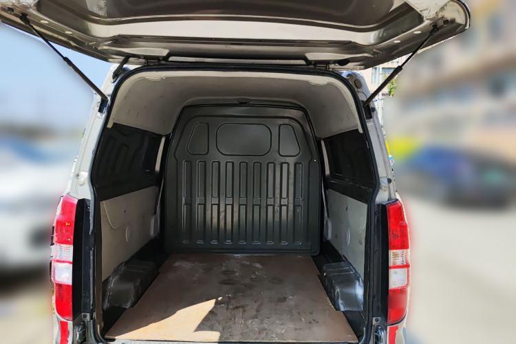 Used Jinbei New Hiace X30L 2021 1.5L Wealth Central Air Conditioning Edition Van China VI Standard SWC15M Trunk