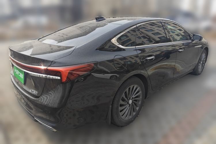 Used Buick LaCrosse 2025 28T Platinum Edition