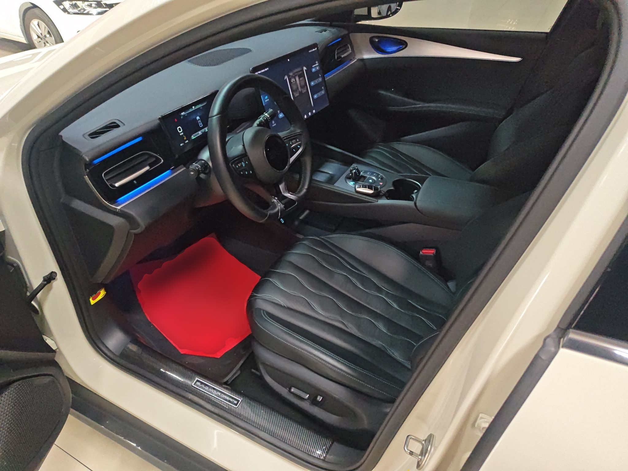 المقاعد الأمامية داخل السيارة