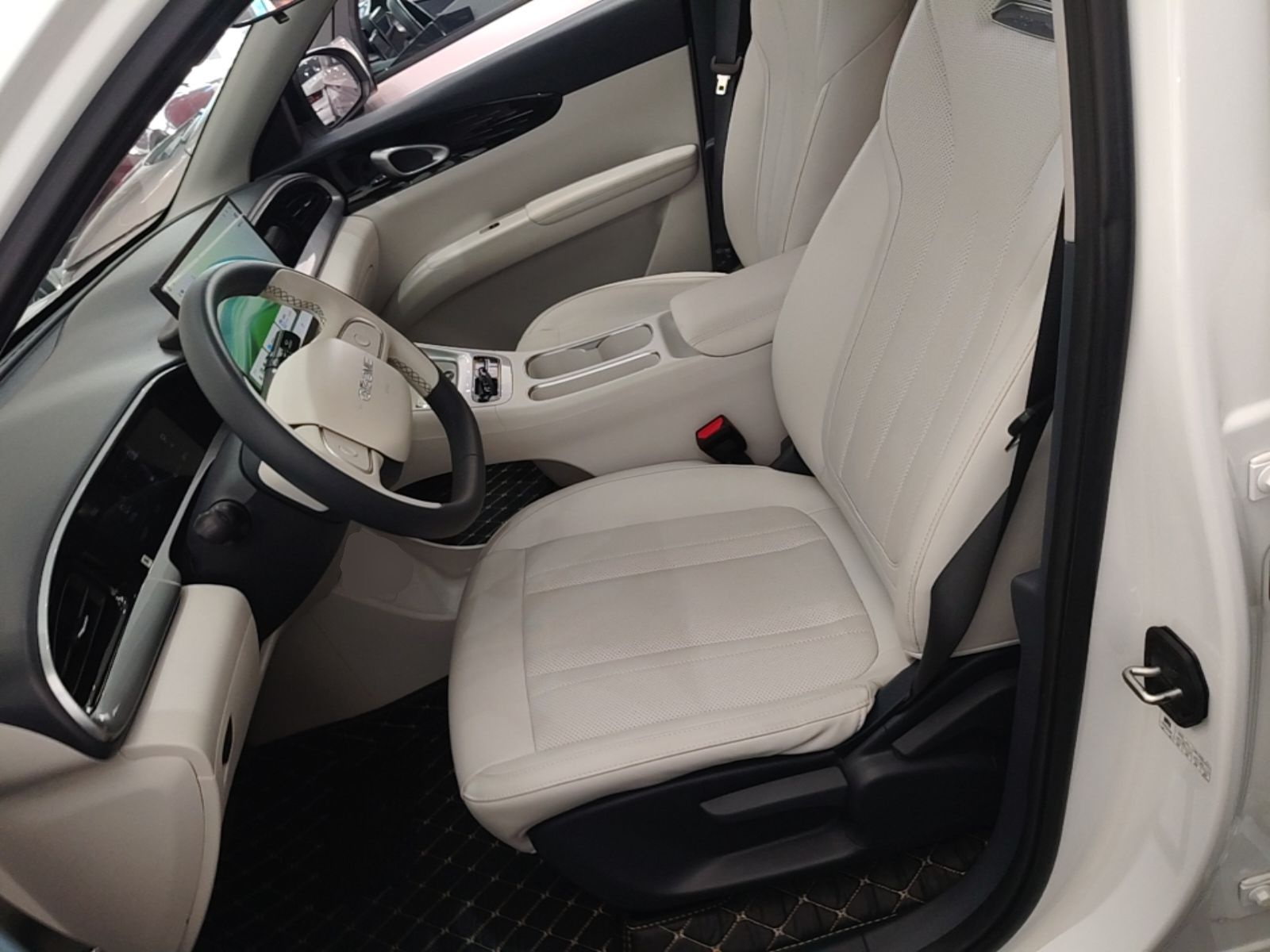Geely Galaxy Geome 2025 310km Dream Edition — снимка 17