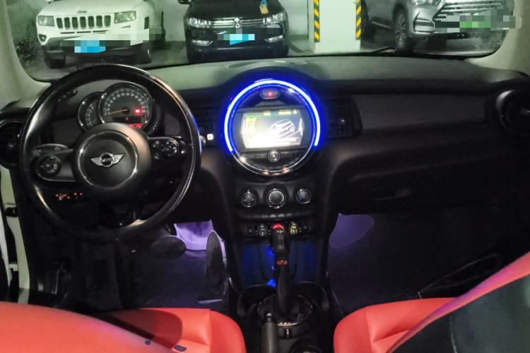 Used MINI 2014 1.5T COOPER Fun
