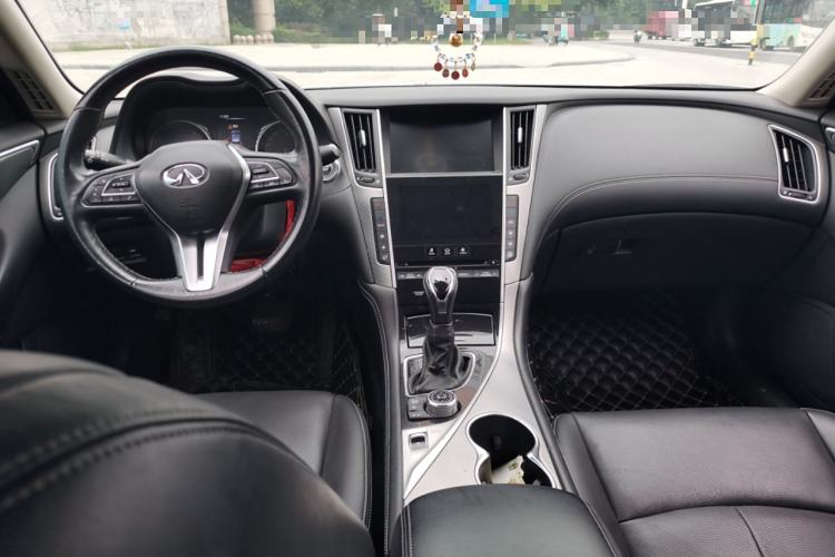 Used Infiniti Q50L 2018 2.0T Enjoyment Version China V Standard