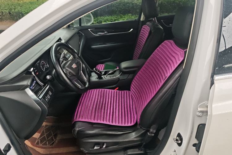 Used Cadillac XT5 2018 25T Luxury Model Left Front Seat