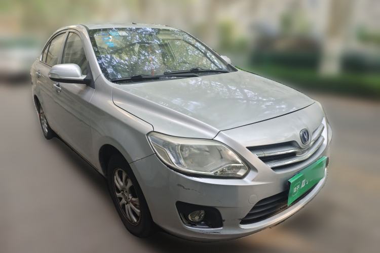 Used CHANGAN Alsvin V3 2012 1.3L Manual Luxury Version China IV Standard Front Right 45 Deg