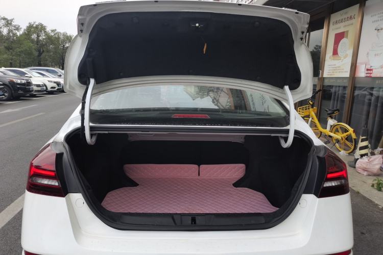 Used Geely Auto Emgrand 2021 UP 1.5L CVT Luxury Model
