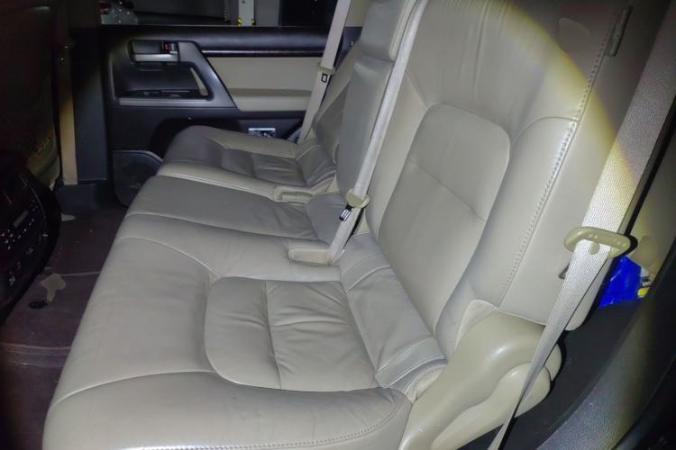 Used Toyota Land Cruiser 2007 4.7L Automatic VX-R Left Rear Seat