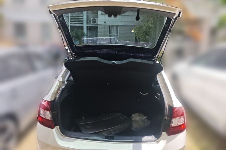 Used Skoda Rapid Spaceback 2016 Revised 1.6L Automatic Smart Drive Version
