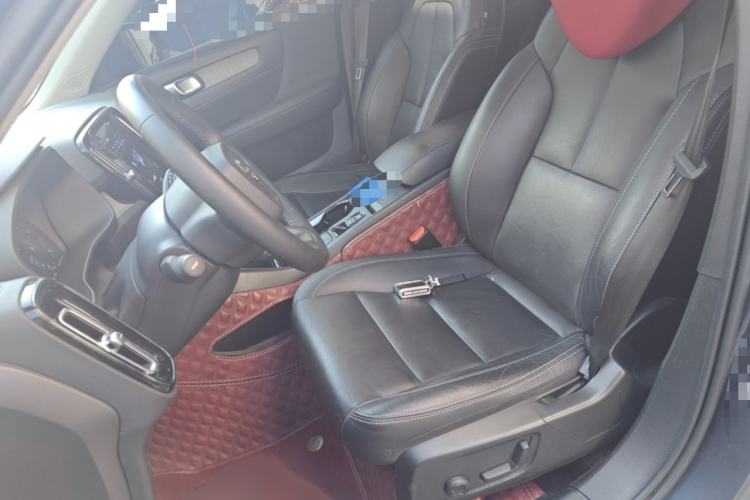 Used Volvo XC40 2022 T4 Four-Wheel Drive Smart & Luxurious Edition